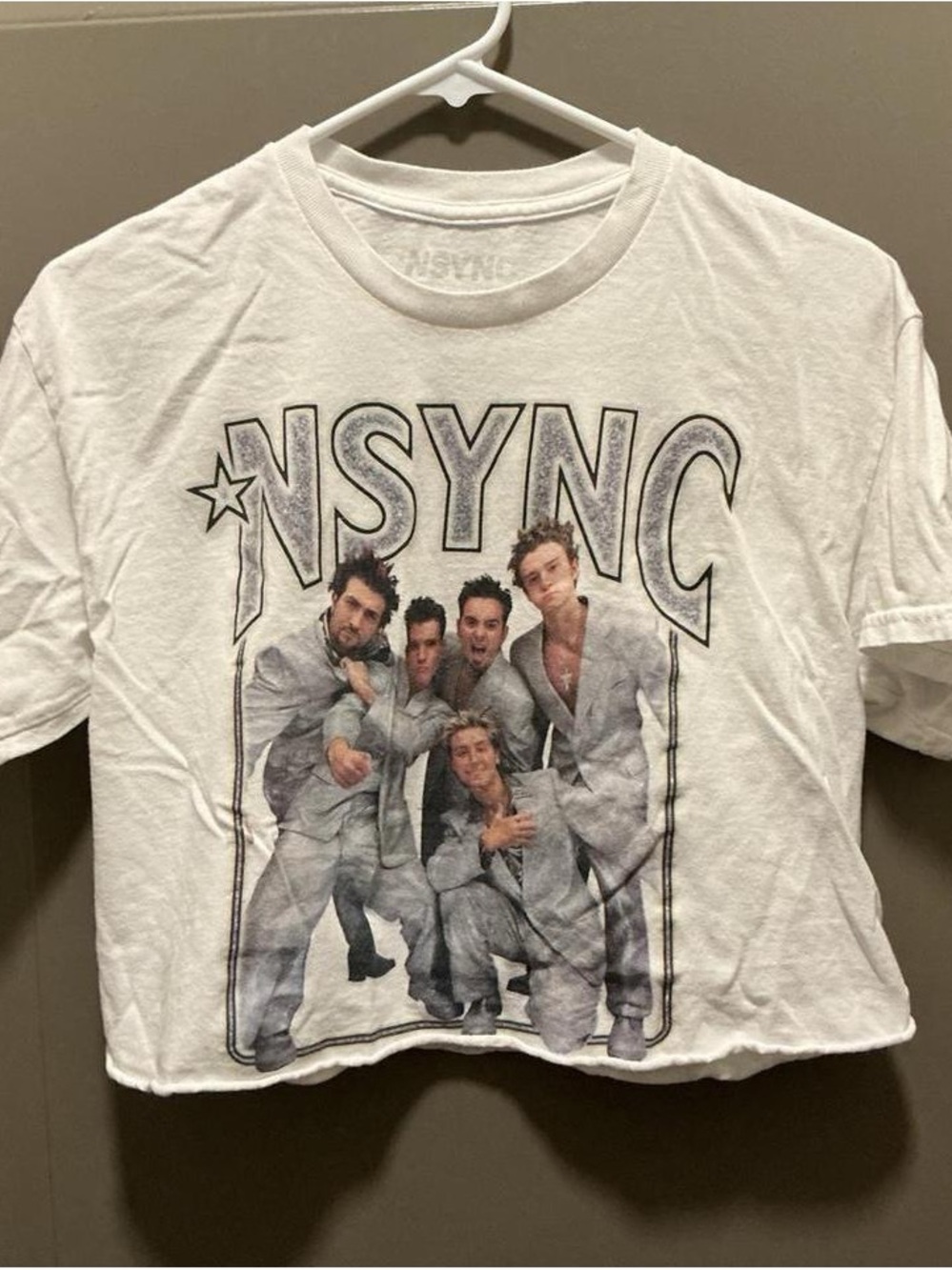 Rare NSYNC gray & white cropped band graphic tee men’s size medium festival
